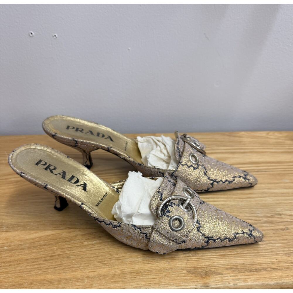 Vintage PRADA SS 2002 Gold Brocade Toe Buckle Mule Kitten Heels Size EU37 US 7 - Picture 2 of 6